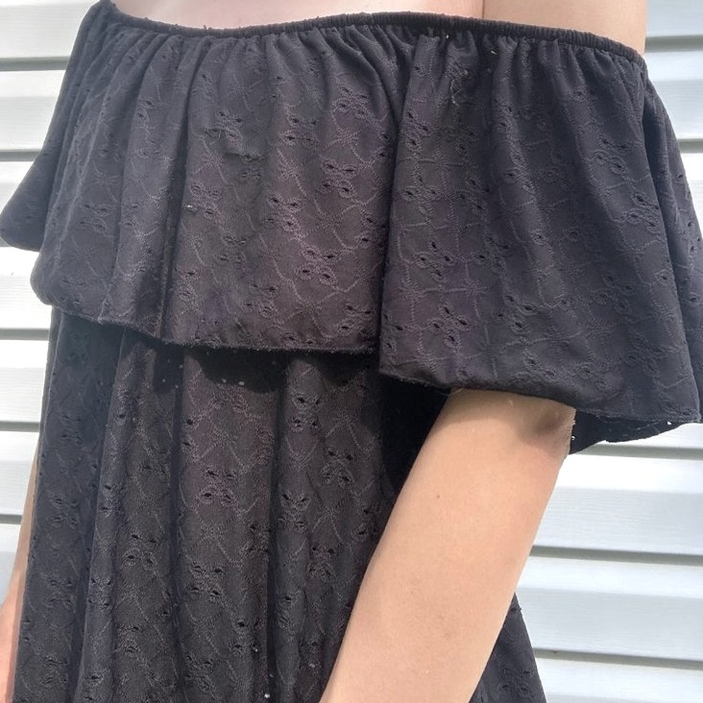 🌱3/$15🌱Kim & Cami Black Eyelet Top